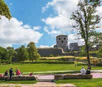 Vinga is a nature reserve and during the summer season you can go by boat from Hönö and Lilla Bommen in Gothenburg. www.goteborgsskargard.