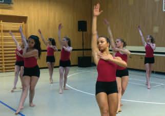 Präsentiert wurden Choreographien mit den Haupt-Tanzrichtungen Klassisches Ballett, Modern Dance und