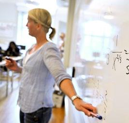 Vårt mål är att varje elev hos oss ska nå bortom sina studiemål, växa som individ och trivas med sig själv, oavsett vilken av våra skolor du väljer.
