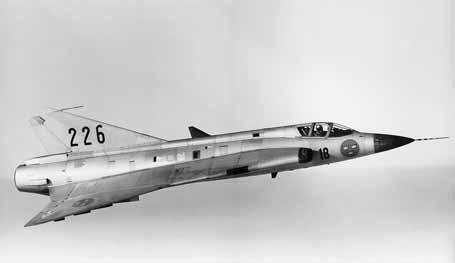 J 35B användes av tre flottiljer och vid F 18 fanns versionen kvar längst, till 1973.