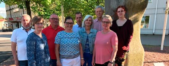 SOCIALDEMOKRATERNA - En kyrka som tar ställning Från vänster: Ture Andersson, Jessica Flod Malmgren, Thomas Bäckström, Marie Johansson, Pelle Gullberg, Ylva Samuelsson, Sven Nilson, Lotten Flodström,