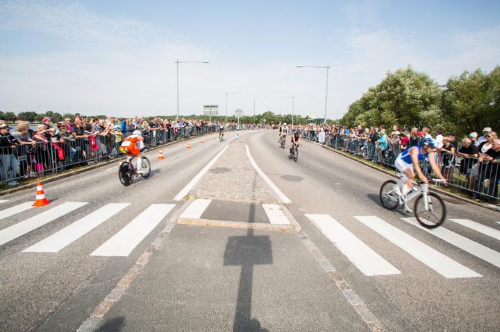 Tävlingsdagen - Cykling Cykelbanan är samma som förra året. Den första delen på 120 km går på Öland.