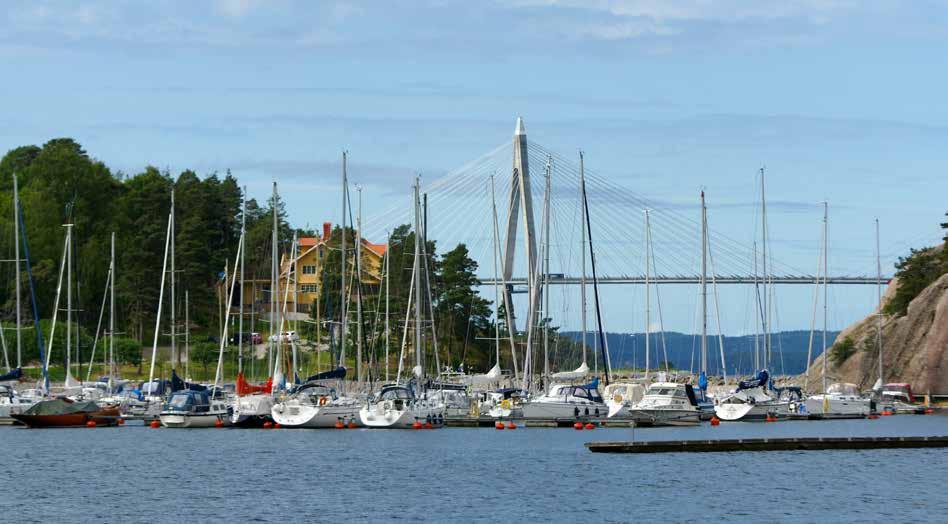 För att hitta rätt i din nya stad kan du ta hjälp av Uddevalla kommuns cykelkarta, som du bland annat hittar på uddevalla.se/cykelkarta.