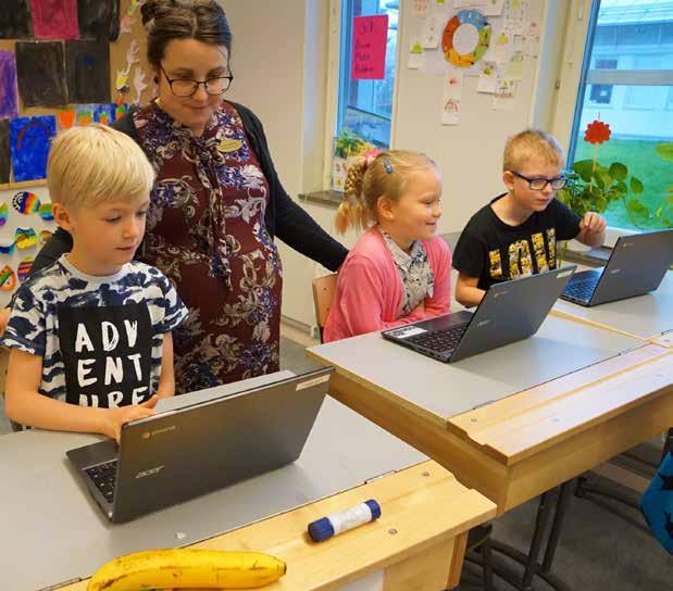 Alla elever får digital kompetens Uddevalla kommun vill säkerställa alla skolelevers digitala kompetens och erbjuder en likvärdig IT-teknik på alla skolor.