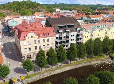 14 16 Kvarteret Sundberg Åberg Bo bra i Uddevalla Det byggs för fullt i hela kommunen. Centrala hyres- och bostadsrätter kommer på plats och nya attraktiva och havsnära villaområden växer fram.