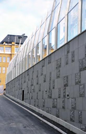 Utmaning med tre parallella byggen I oktober invigdes Engelbrektshallen, en modern idrottshall, i centrala Stockholm. IN 3 PRENÖR har som ett av tre byggföretag arbetat parallellt på en liten yta.