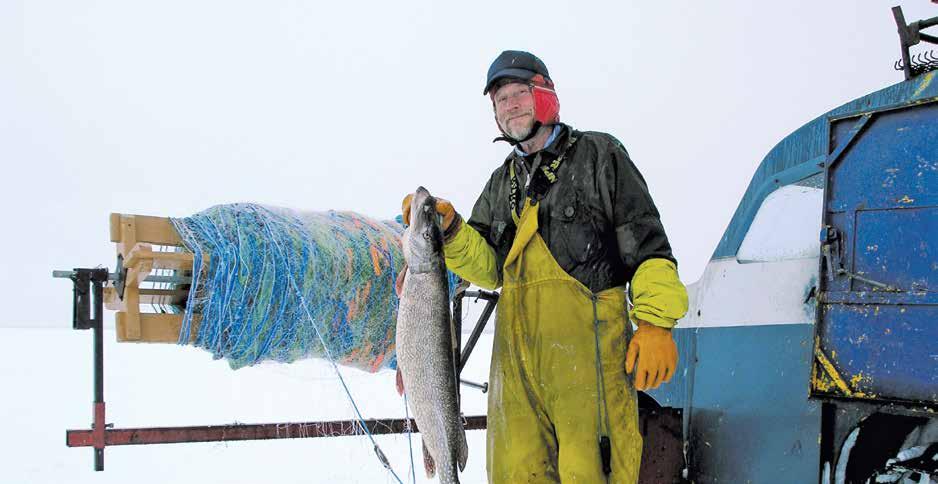 NORMAN CAMPBELL FRÅN WABOWDEN I MANITOBA. PÅLITLIG LEVERANTÖR AV INSJÖFISK NÄR VI SÄGER FÄRSKT SÅ MENAR VI DET!