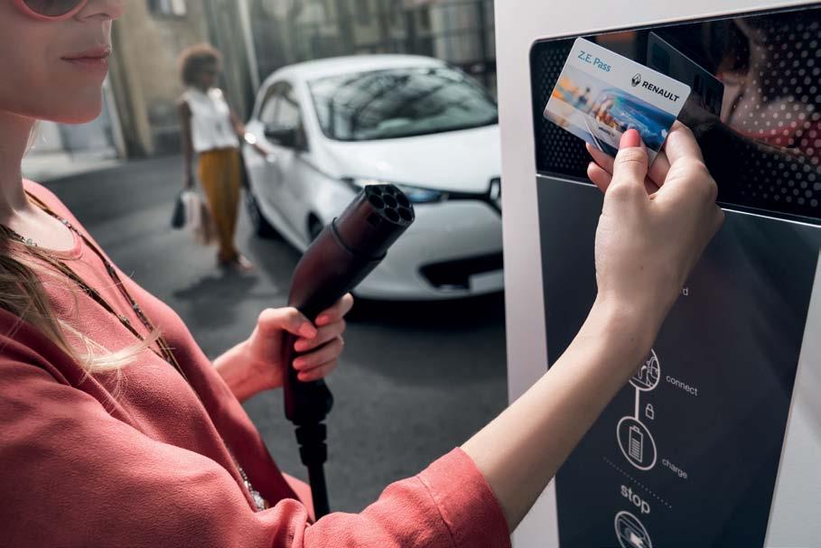 Laddningen går snabbt och smidigt: Caméléon-tekniken anpassar sig efter tillgänglig maxeffekt (både enfas och trefas) och justerar automatiskt laddtiden