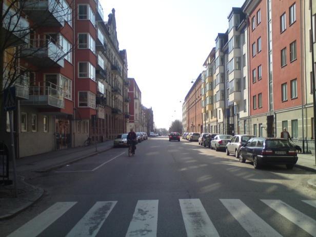 Förbindelsen mellan Spolegatan och den västra sidan av Lund, andra sidan Lunds Centralstation, är avgränsad och tvingar fotgängare och cyklister att ta alternativa vägar om de ska ut mot västra Lund.