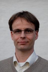 Bakom Mikrofonden Sverige står Coopanion, Ekobanken, Hela Sverige ska leva och JAK medlemsbank. Tillväxtverket har gett stöd. Exempel: Cum Pane ekologisk bakverkstad http://cumpane.