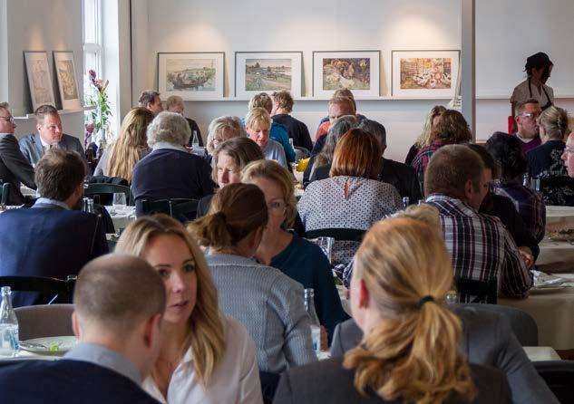 Matsalen i Restaurang och Kafé Ångkvarnen. renserna och har därmed mycket kontakt med våra besökare.