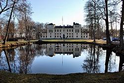 Rånäs sjukhus Rånäs slott ligger i bruksorten Rånäs i Fasterna socken i Norrtälje kommun i Uppland. Rånäs slott har anor från 1300-talet.