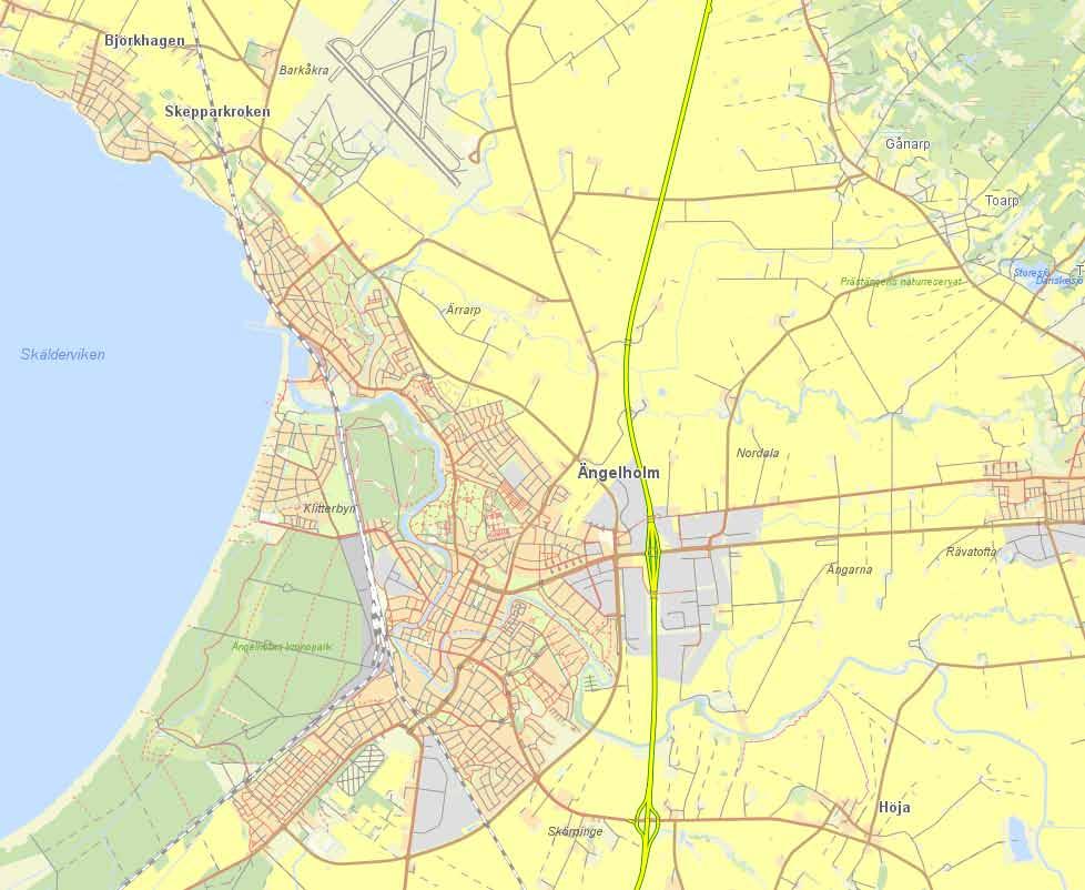 BARKÅKRA 55:1 - STRÅK OCH KOPPLINGAR ÖVERGRIPANDE STRUKTUR/STRÅK GATUSEKTIONER Planområdet är en viktig nod i en övergripande struktur där olika transportsystem knyts samman, både lokala, regionala