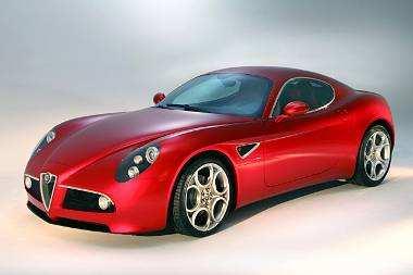 Alfa 8C Competizione Engine: 4.