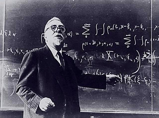 Norbert Wiener en annan introducerade Cybernetics 1948 Studier av kommunikation med och styrning av komplexa system Återkoppling (feedback) ett centralt begrepp Likheter mellan biologiska, mekaniska