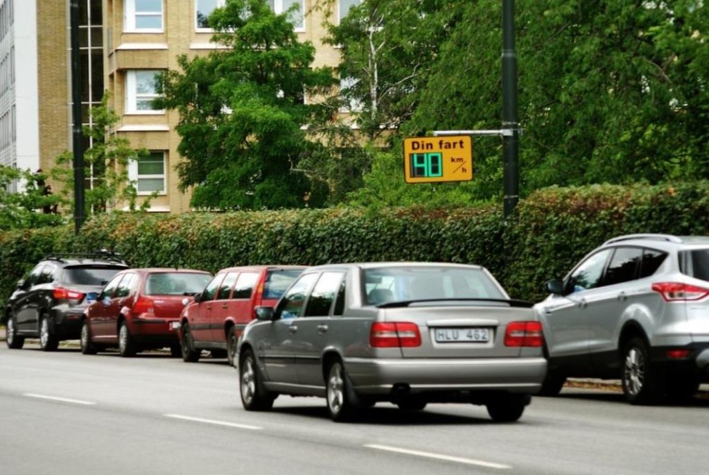 6.2 INSATSOMRÅDE: Arbeta för lägre hastigheter Det viktigaste för en förbättrad trafiksäkerhet i Malmö är sänkta hastigheter.