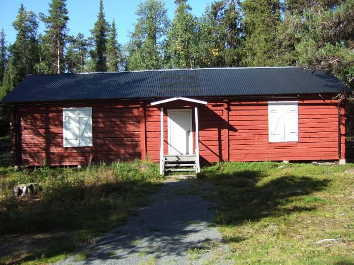 ursprungligen ha varit en kyrkstuga.