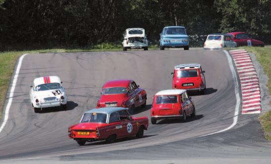 Svenskt Sportvagnsmeeting, 5-6 juli 2014 Racerhistoriska Klubben körde årets tredje deltävling vis Svenskt Sportvagnsmeeting på Ring Knutstorp.