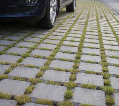 BENDER GRÄSARMERING Ett naturligt inslag Gräsarmering är en smart produkt med många användningsområden som en osynlig extra parkeringsplats eller en smygande gång på gräsmattan, som brandväg utmed en