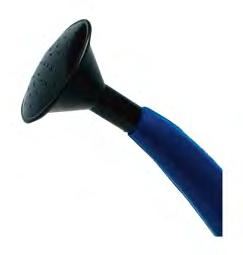 av plast av klassiskt modell. 2L utan stril 5L stril ingår 7DLCNGS*fbghbe+ Vattenkanna 10L Blå vattenkanna av plast av klassisk modell. Stril ingår.