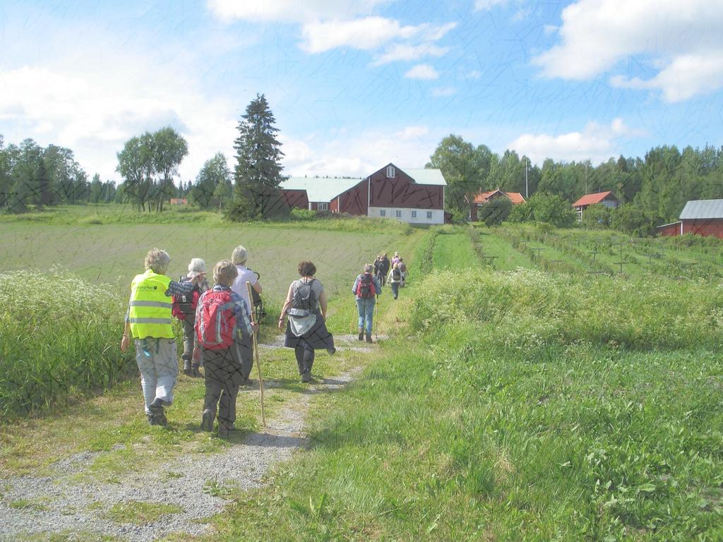 Pilgrimsvandring Yttre och inre vandring Pilgrimsvandring svarar mot en längtan hos många efter ett liv med mindre stress, närmare naturen