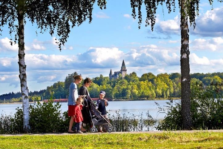 Vi har ett framgångsrikt idrottsliv med stark elitverksamhet, bra stöd till ungdomsidrotten samt unika Arenastaden.