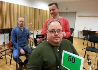 NOTISER Foto: Alexandra Nyman MED ÖRA FÖR ORKESTER Hur arbetsmiljön påverkar hörseln ligger varmt om hjärtat för projektet Med öra för orkester.