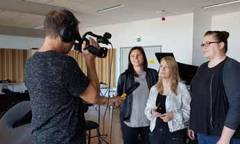) På fritiden är han låtskrivare, musiker, gitarrist och sångare rock on Tomas! MATS SAMORDNAR PITEÅ-PRODUKTIO- NERNA Mats Lundberg är vår tekniske producent i Piteå.