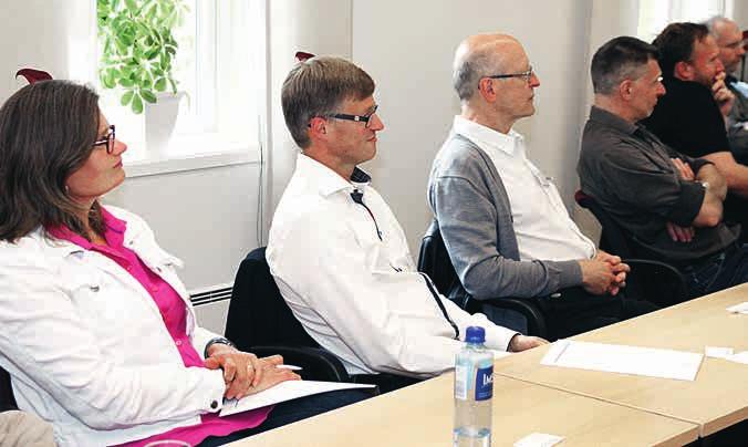 Mingel Mingel Människan ingår i systemet. Krångla till det kan vem som helst göra. Det viktiga och svåra är att hitta den enkla lösningen. SÄKERHET I KOMPLEXA SYSTEM.