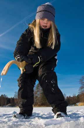 Fäktning Måndag kl. 19-20 Kom och prova på värjfäktning. Tag med gymnastikkläder och var ombytt i lokalen senast kl. 18.50.