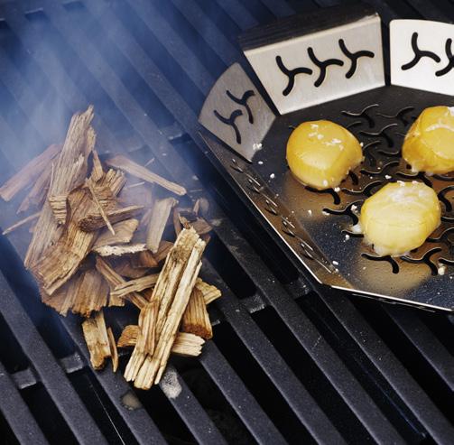 3 Med en WSM kan du röka på jämn, låg temperatur i flera timmar något som är svårare att göra på en vanlig brikett- eller gasolgrill.