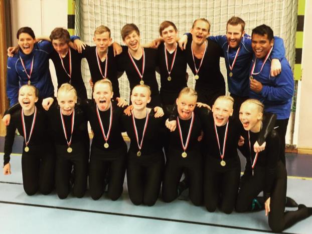 Bland de större artiklarna kan särskilt nämnas reportage om HFG:s AG pojkar inför medverkan i Lilla Sportspegeln, reportage inför och om SM i AG och mini-truppernas våruppvisning.