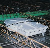 Systemet KompaX-3 möjliggör förutom takmontering även installation i platsgjutna och prefabricerade