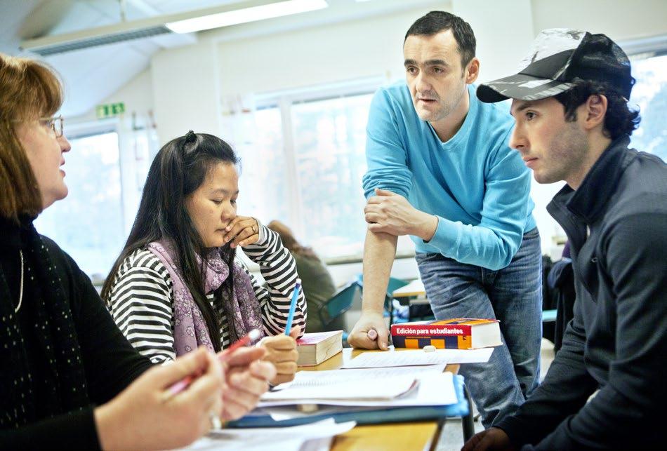 Andelen elever som lämnar gymnasieskolan utan fullständigt slutbetyg är också högre än genomsnittet i länet och riket, både på yrkesförberedande och studieförberedande program.