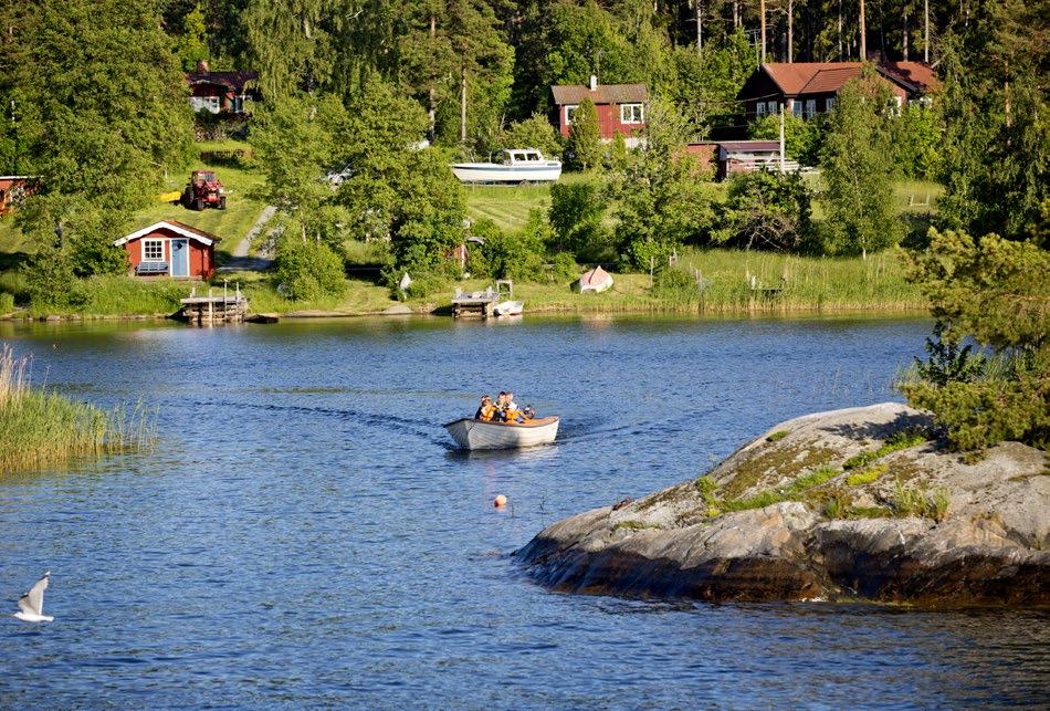 Riksintresse för samlade naturoch kulturvärden Kust- och skärgårdsområdet i Norrtälje kommun är med hänsyn till de natur- och kulturvärden som finns inom området i sin helhet av riksintresse enligt