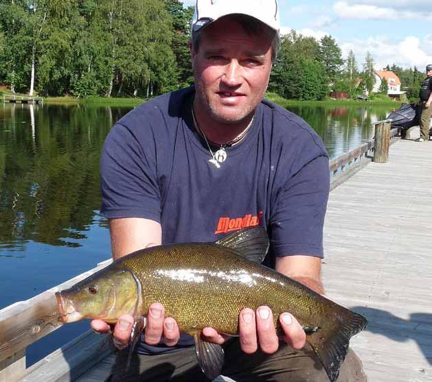 konsten att meta PRO GUIDE Text & Foto: Jörgen Storm Jörgen Storm är en ny medlem av Rapala Proguides och också en av Sveriges mest välmeriterade pimpelfiskare och tävlingsmetare.