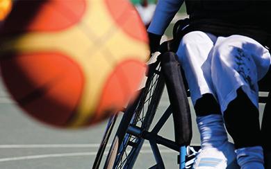 Öppen sporthall I Herrestaskolan, Karlslundsvägen 25, för alla åldrar. Onsdagar klockan 18.00-20.00 med inriktning racketsporter. Lördagar klockan 13.30-15.30 med inriktning blandade aktiviteter.