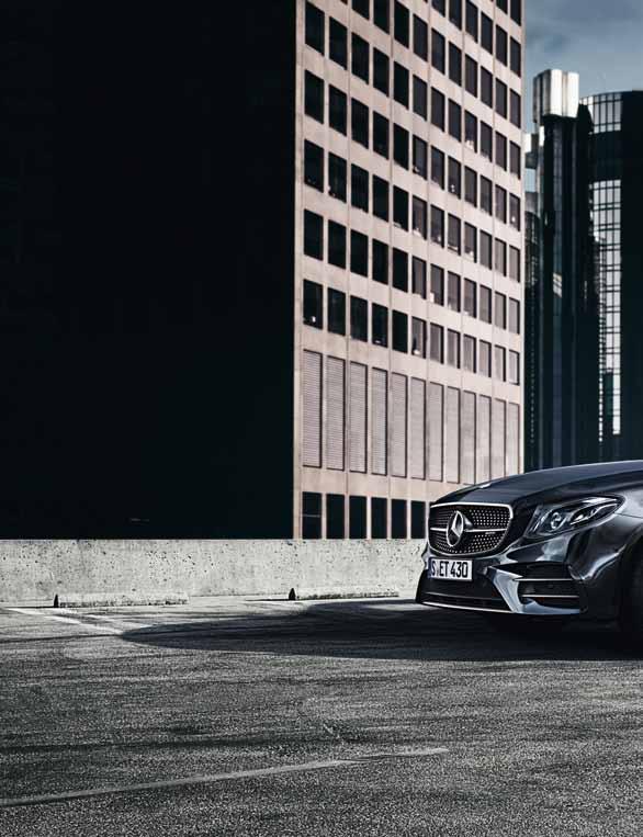 76 Business as unusual Mercedes-AMG E-Klass Sedan och Kombi Mercedes-AMG är inte bara tillverkare av högprestandabilar AMG är ett löfte. Vi lovar att alltid gå ett steg längre.
