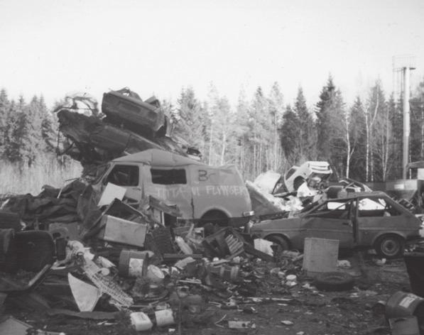 Enligt anteckningar i klubbens mötesprotokoll har bröderna medverkat som chaufförer och ledsagare för soldater, som gått från gård till gård i de årliga höstinsamlingarna på orten.