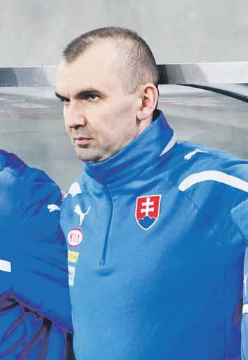 ĽUDIA SPOZA REPREZENTAČNEJ OPONY MARIÁN DRINKA masér a fyzioterapeut Rekordér Viac ako sedemnásť rokov patrí neodmysliteľne k áčku, s krátkou zastávkou v dvadsaťjednotke.