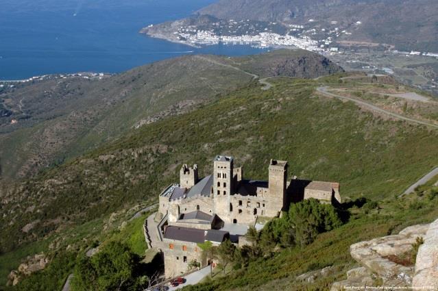 Utsikt över Port de la Selva Dag 5 Port de la Selva Klostret San Pere de Rodes Llançà Du har nu kommit fram till sista vandringsdagen.