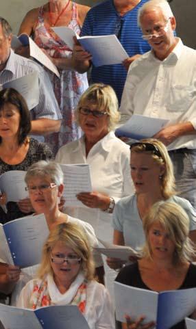 körverksamhet VUXENKörer Klara röster Kräver inte körvana. Sångglädjen är det viktigaste. Vi jobbar med enkel sångteknik och sjunger ur en blandad repertoar.
