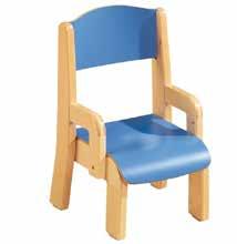 995,- Höjd 43 cm finns endast i natur Karmstol i trä. Framförallt avsedd för de minsta barnen 134318 Karmstol sitthöjd 18 cm kr.
