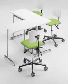 B D Klik- bordsserien passar bra i moderna föreläsningslokaler och för seminarielokaler som kräver flexibla möbleringar. Stapelbara Klik- föreläsningsbord finns för en eller två personer.
