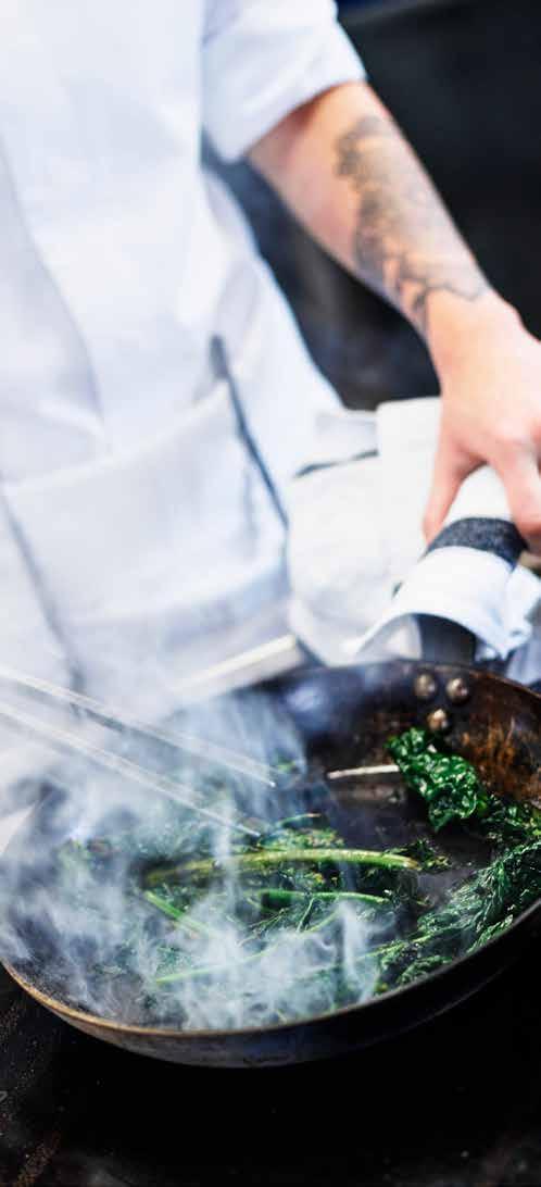 Laga vegetariskt till lunch, buffé och konferens För dig som vill servera näringsrik och god vegetarisk mat. Kursen ger dig kreativa idéer kring hur du kan addera mer vegetabilier till din meny.
