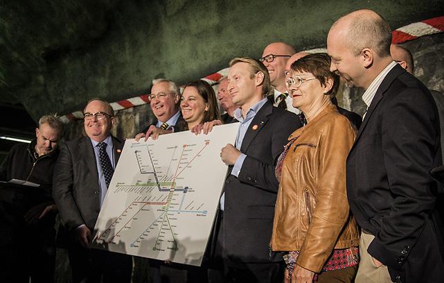 De två förhandlarna, HG Wessberg och Catharina Håkansson Boman, hade som strategi att enbart prata med de kommuner som var intresserade av en överenskommelse som också innebar ett