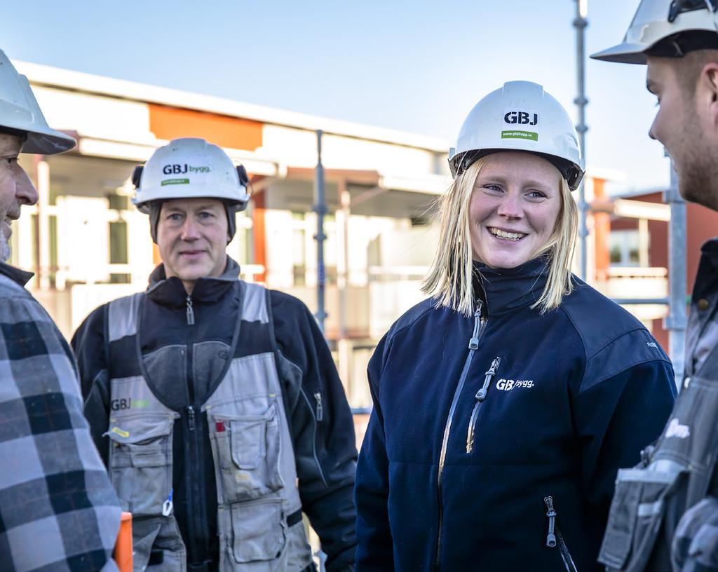 Allt fler anlitar oss efter rekommendation från andra nöjda kunder. Det tolkar jag som att vi lyckats med vår affärsidé att alltid ge det där lilla extra och aldrig pruta på kvalitet eller ansvar.
