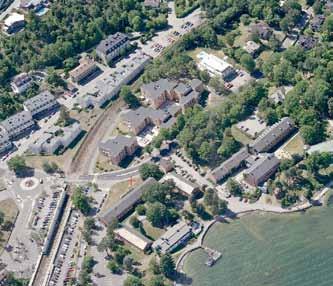 Områden med medeltät stadsbebyggelse innehåller även grönområden, parker och den infrastruktur som är nödvändig för en blandad stad.