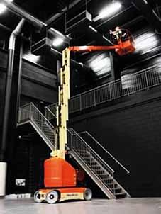 Bomlift - El JLG TOUCAN 12 E JLG TOUCAN 12 E Arbetshöjd 12,6 Plattformshöjd 10,6 Plattformsyta 0,70 x 1,05 Transp.