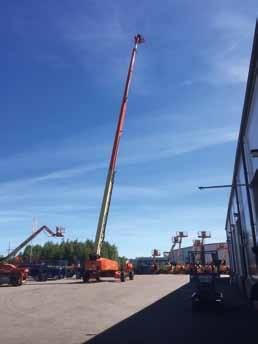 Bomlift - Diesel JLG 1850 SJ 230 kg 450 kg JLG 1850 SJ Arbetshöjd 58,5 Plattformshöjd 56,5 Plattformsyta 0,91 x 2,44 Transp.